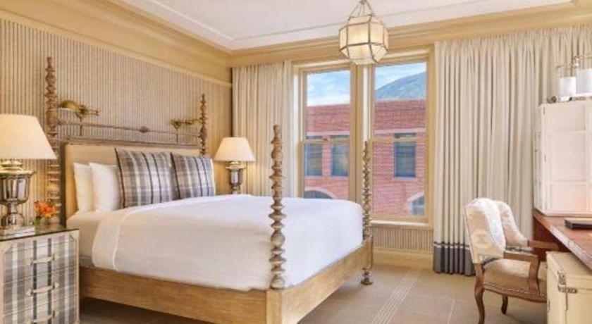 Hotel Jerome, An Auberge Resort Aspen Exterior photo